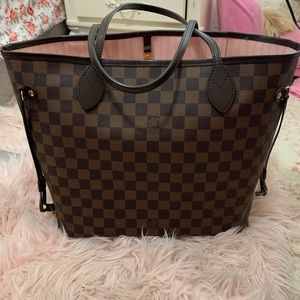 Louis Vuitton Neverfull MM DE rose ballerine